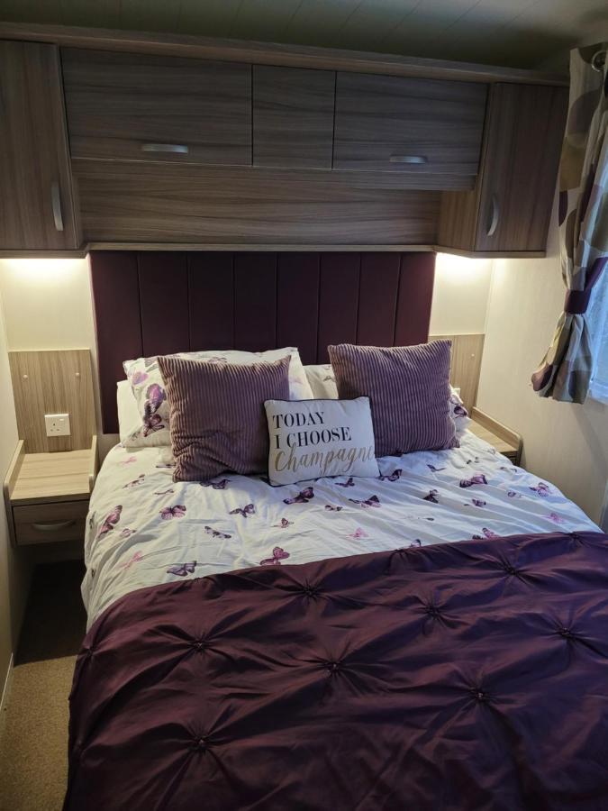 Luxury Caravan 10 Mins To * Kingston upon Hull